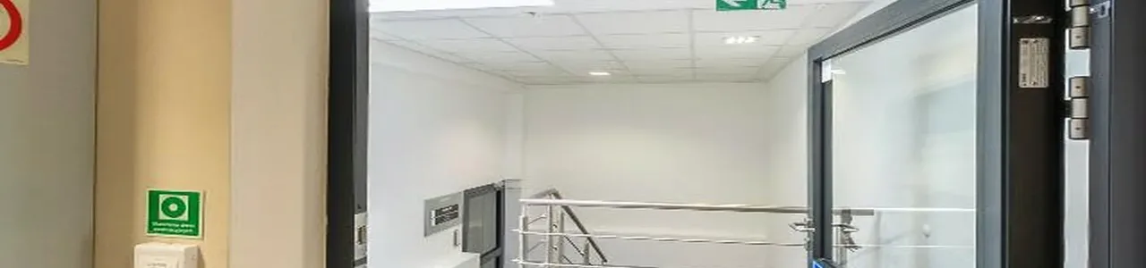 Zdjęcie placówki banku PKO Bank Polski przy ulicy Agrestowej w Kiełczowie