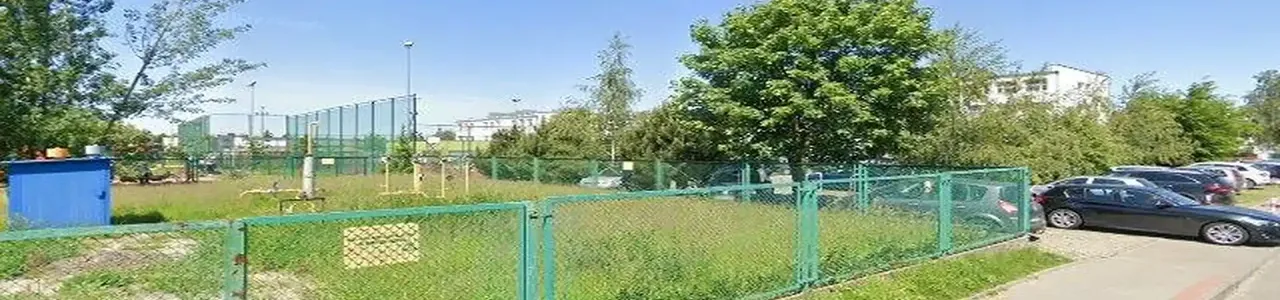 Zdjęcie placówki PKO Bank Polski przy ulicy Staszica w Komornikach