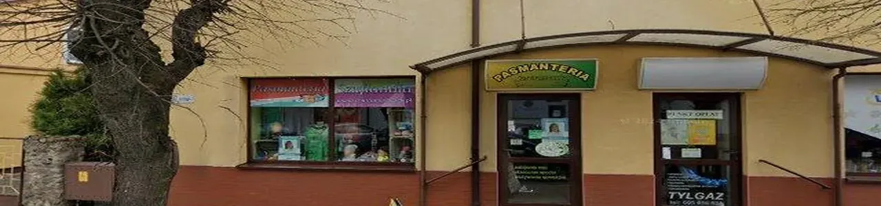 Zdjęcie placówki PKO Bank Polski przy ulicy 9 Maja w Łasku