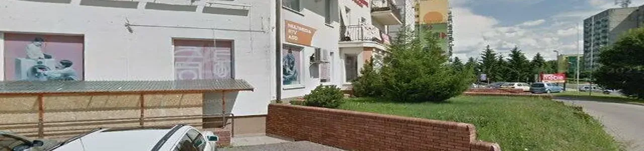 Zdjęcie placówki PKO Bank Polski przy alei Jana Pawła II w Łęcznej