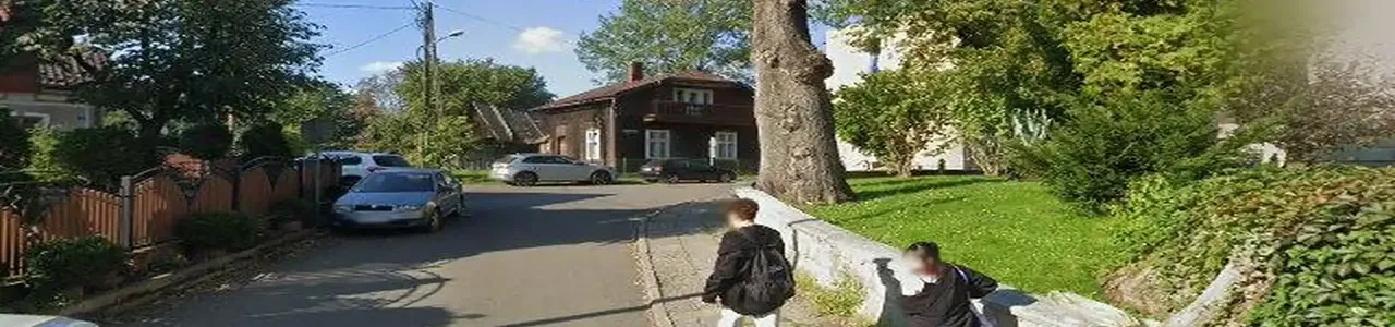 Zdjęcie placówki PKO Bank Polski przy ulicy Ossolińskich w Lesku