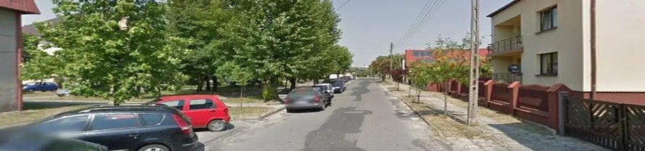 Zdjęcie placówki PKO Bank Polski przy placu Wolności w Ogrodzieńcu