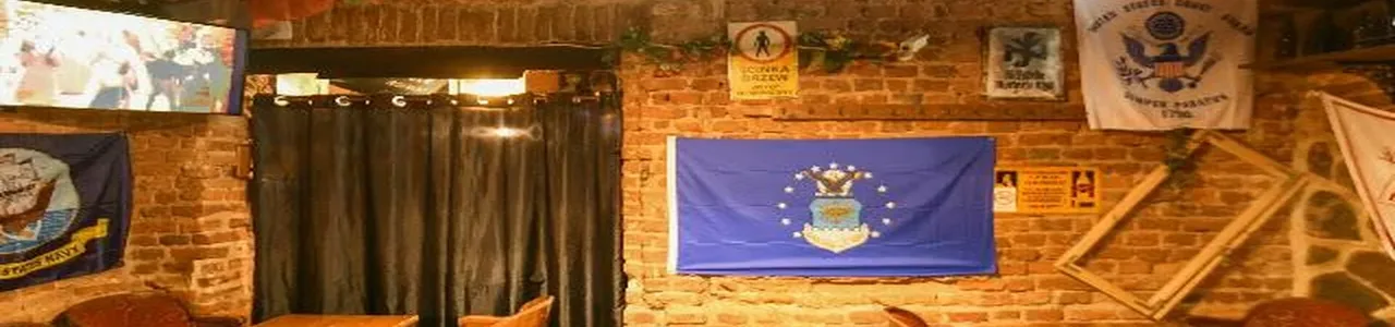 Zdjęcie placówki PKO Bank Polski przy placu Wolności w Olecku