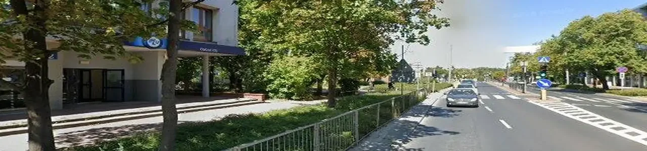 Zdjęcie jednej z pruszkowskich filii banku