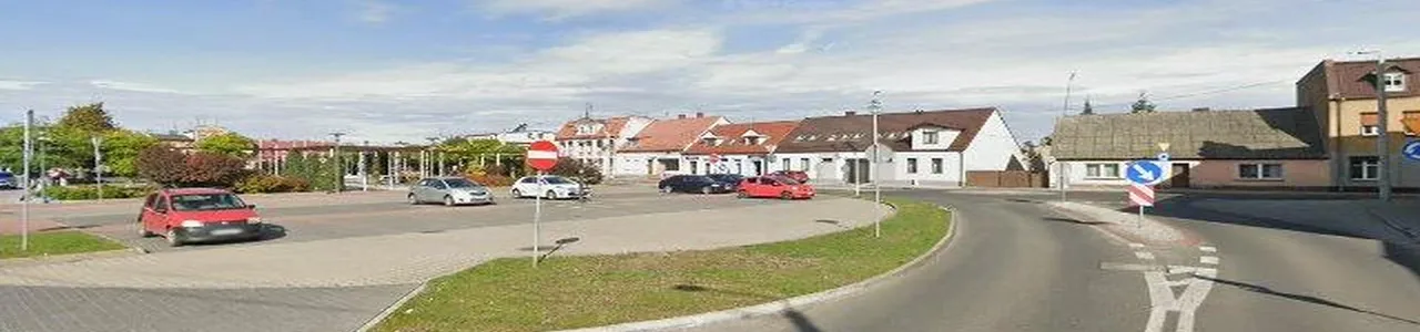 Zdjęcie placówki PKO Bank Polski przy placu 1 Maja w Ryczywole