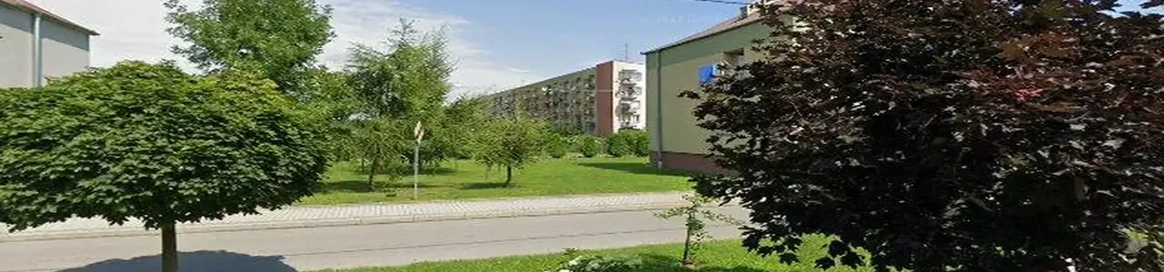 Zdjęcie placówki PKO Bank Polski przy alei Generała Sikorskiego w Skopaniu