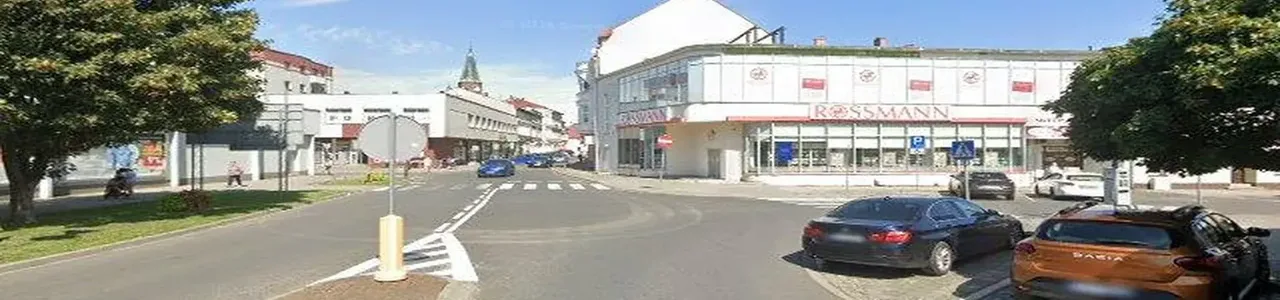 Zdjęcie placówki banku PKO Bank Polski przy ulicy Sikorskiego w Sulechowie