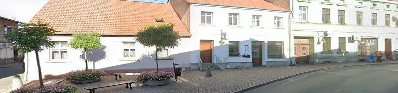 Zdjęcie placówki banku PKO Bank Polski przy ulicy Senatorskiej w Zbąszyniu