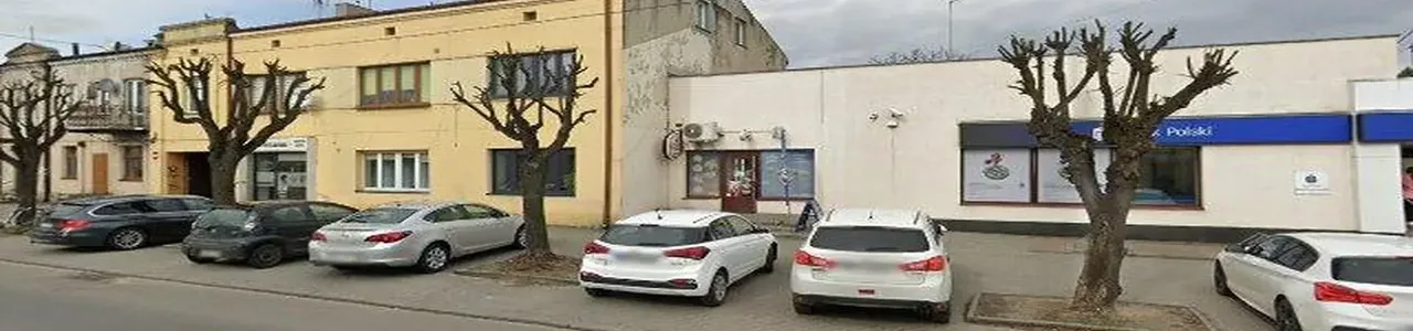 Zdjęcie placówki PKO Bank Polski przy ulicy Kościuszki w Zelowie