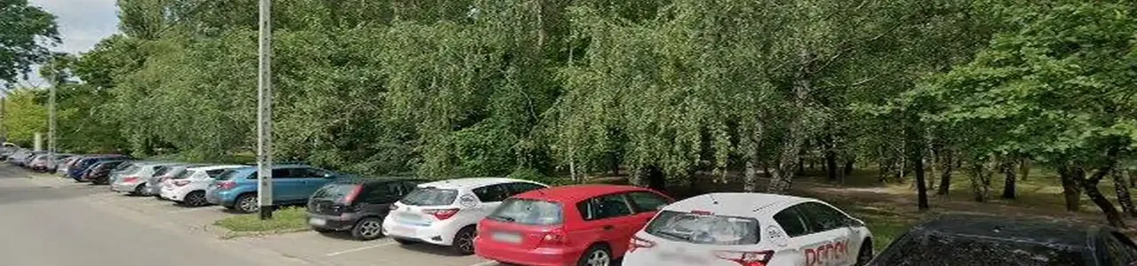 Zdjęcie placówki banku PKO Bank Polski przy ulicy Ks. Prałata Z. Abramskiego w Zielonce