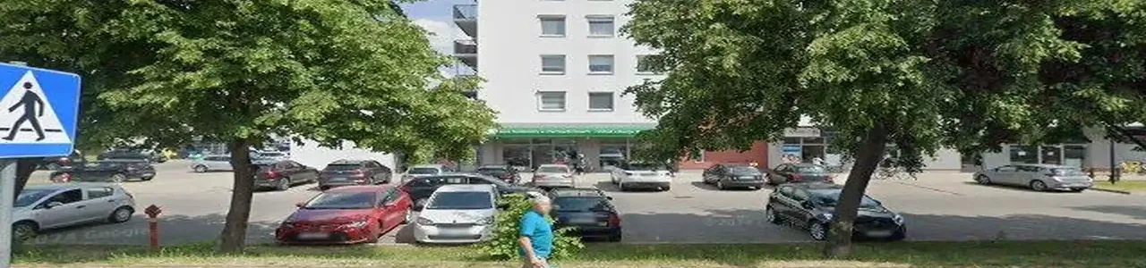 Zdjęcie placówki Santander przy ulicy Józefa Maksymiliana Ossolińskiego w Brzegu Dolnym