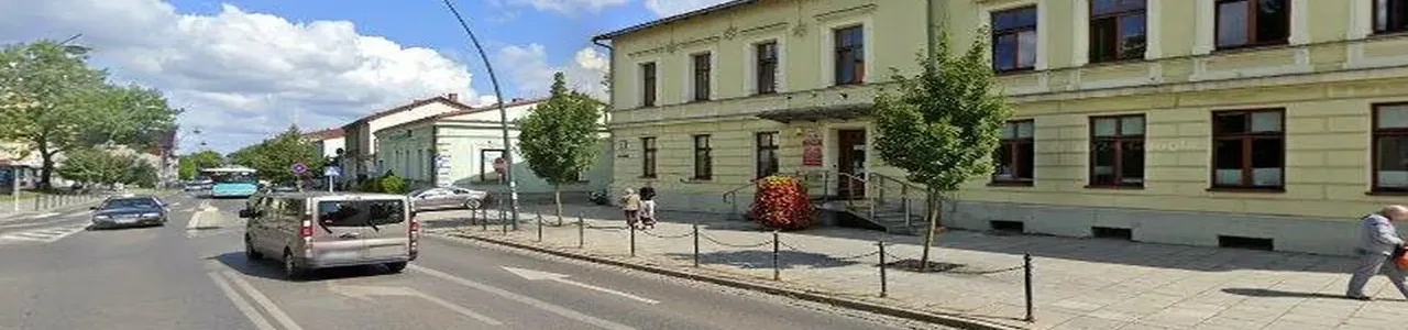 Zdjęcie jednej z placówek banku Santander w Jaworznie