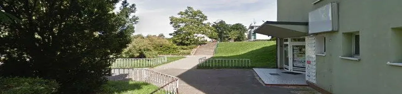 Zdjęcie jednej z placówek banku Santander w Koninie