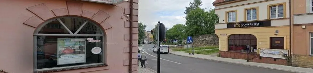 Zdjęcie jednej z placówek banku Santander w Lubaniu