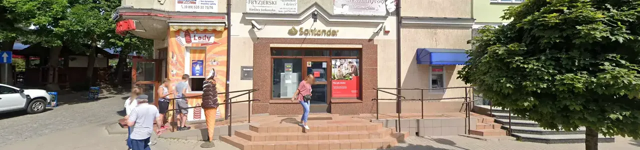 Zdjęcie placówki Santander przy Placu Wolności w Nidzicy