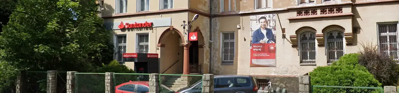 Zdjęcie placówki Santander przy ulicy Bohaterów Powstań Śląskich w Niemodlinul