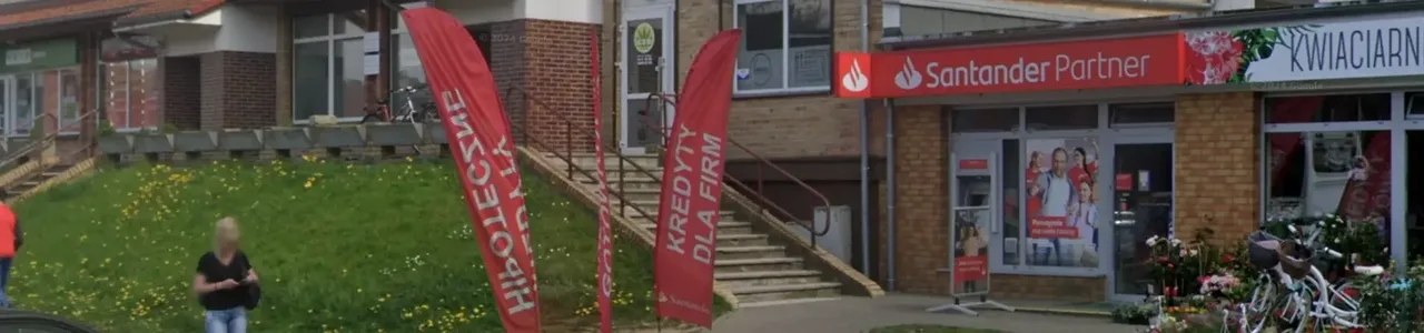 Zdjęcie placówki Santander przy ulicy Bankowej w Nowogardzie