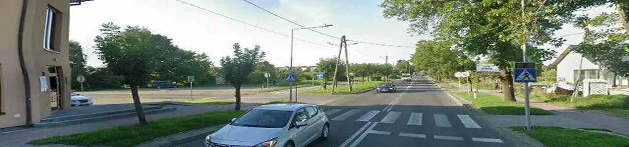 Zdjęcie placówki Santander Consumer Bank przy ulicy Lubelskiej w Opolu.