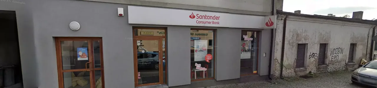 Zdjęcie placówki Santander Consumer Bank przy ulicy Kaliskiej w Poddębicach