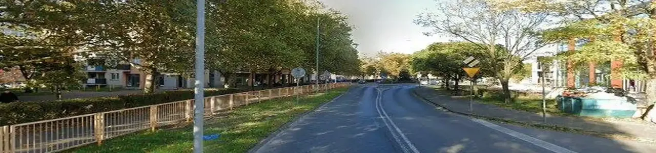 Zdjęcie placówki Santander przy ulicy Wyszyńskiego w Policach