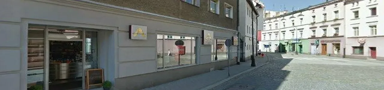 Zdjęcie jednej z placówek banku Santander w Prudniku