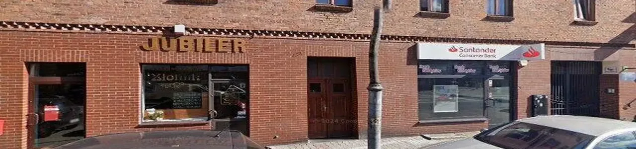 Zdjęcie jednej z placówek banku Santander w Rudzie Śląskiej