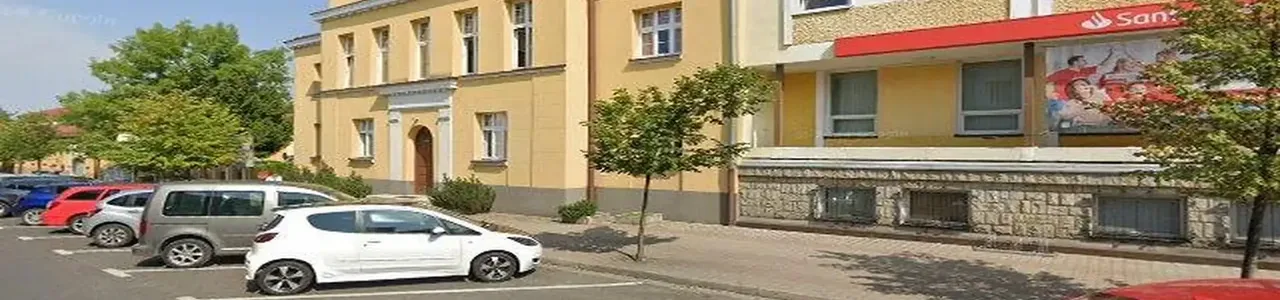 Zdjęcie jednej z placówek banku Santander w Słupcy