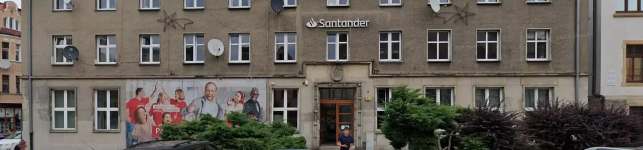 Zdjęcie placówki Santander przy ulicy Rynek w Ziębicach