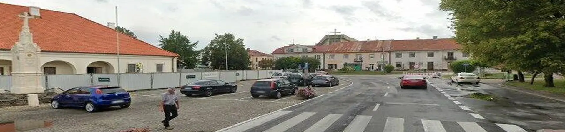 Zdjęcie placówki Alior Banku przy ulicy Rynek w Staszowie