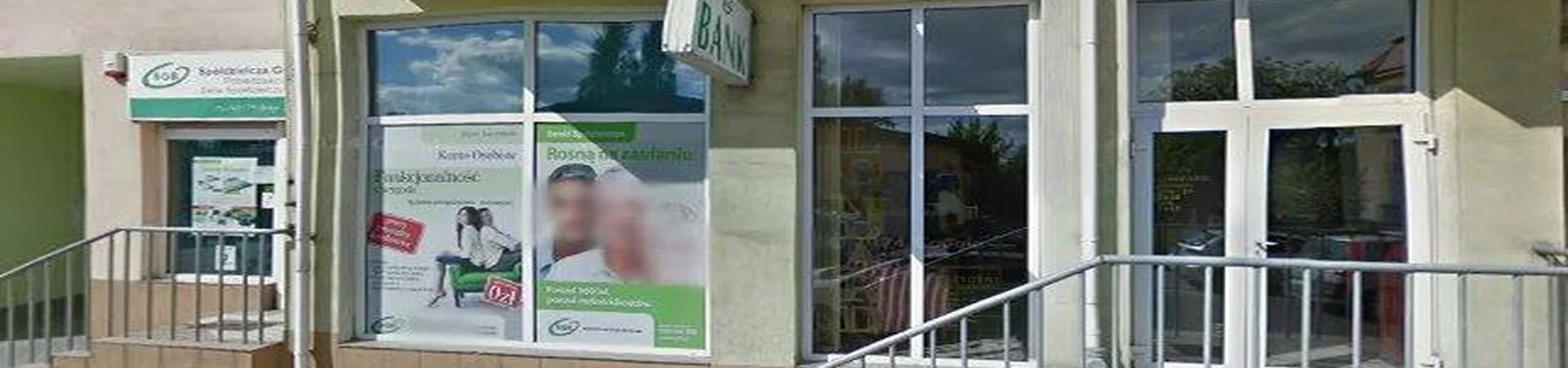 Zdjęcie jednej z swarzędzkich placówek spółdzielczej grupy bankowej
