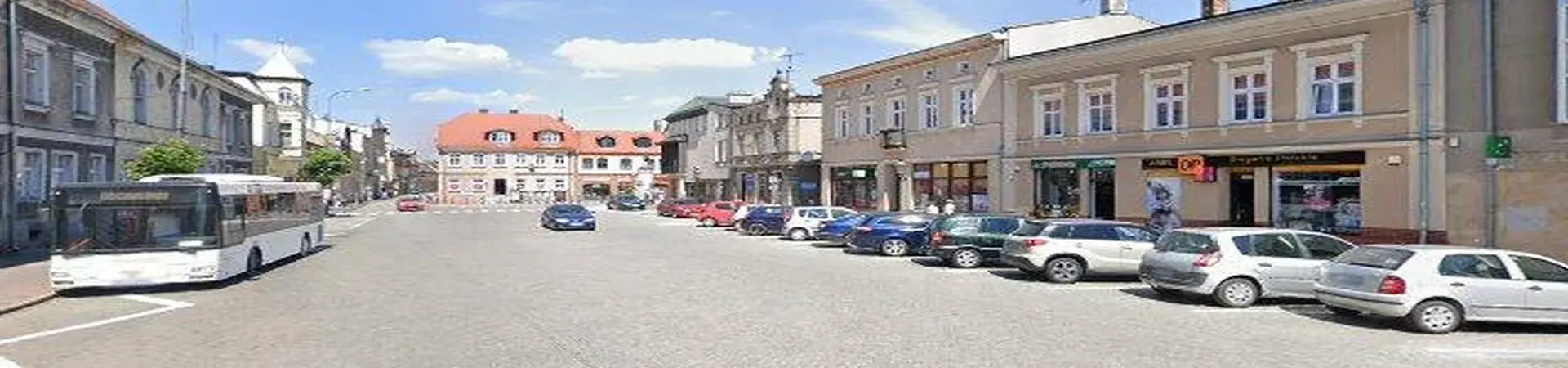Zdjęcie jednej z szamotulskich placówek spółdzielczej grupy bankowej