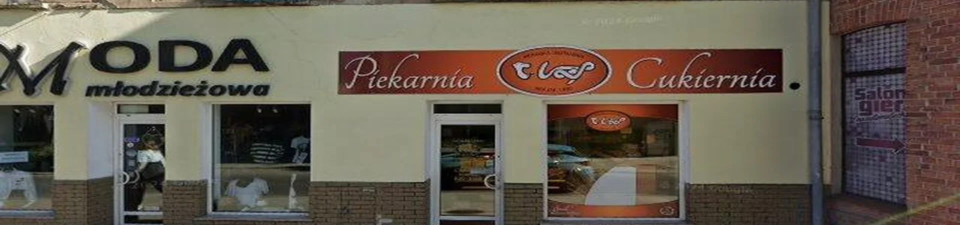 Zdjęcie placówki Credit Agricole przy ulicy Paderewskiego w Jarocinie