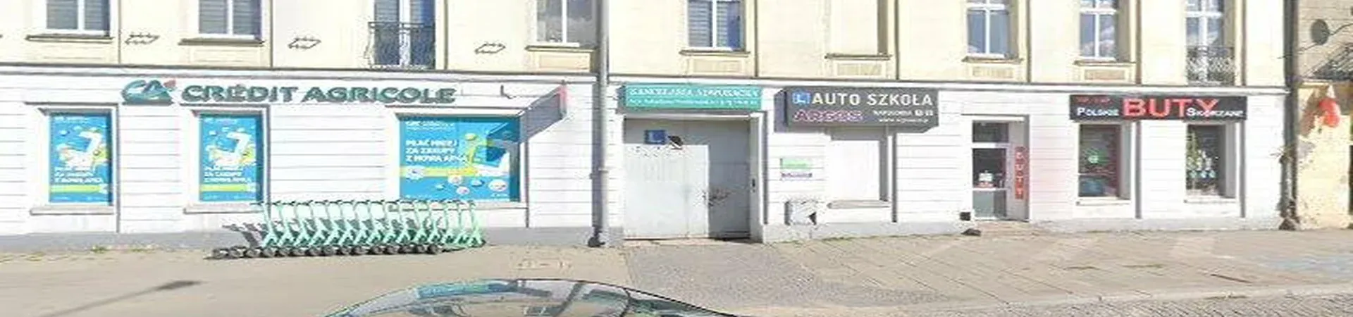 Zdjęcie jednej z placówek Credit Agricole w Łodzi