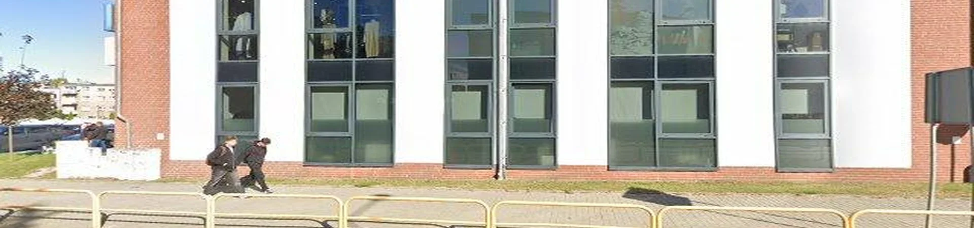 Zdjęcie placówki PKO Bank Polski przy ulicy Wielkie Przedmieście w Olesnie