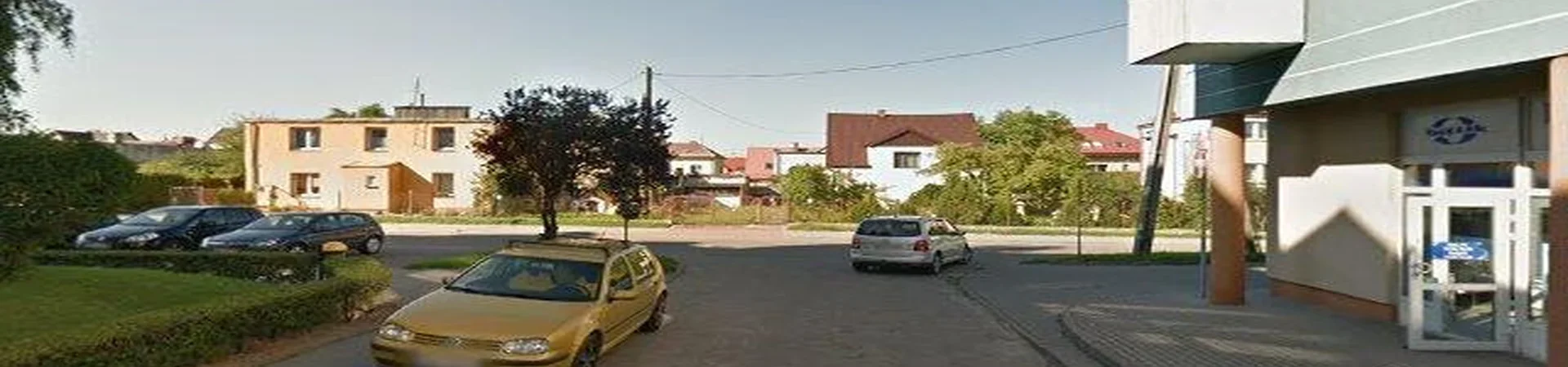 Zdjęcie placówki PKO Bank Polski przy ulicy Mickiewicza w Redzie