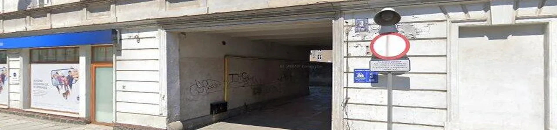 Zdjęcie placówki banku PKO Bank Polski przy ulicy Kopernika w Świebodzicach