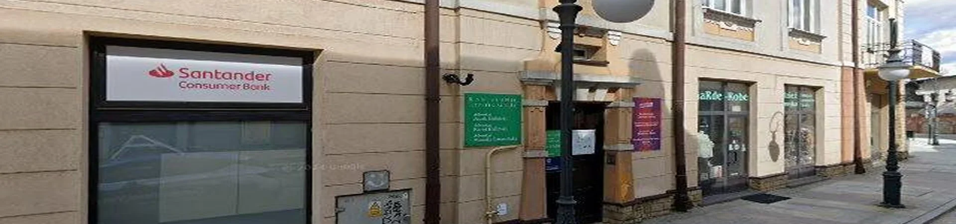 Zdjęcie jednej z placówek banku Santander w Krośnie