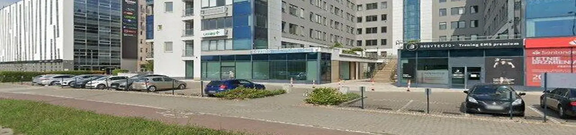 Zdjęcie jednej z placówek banku Santander we Wrocławiu